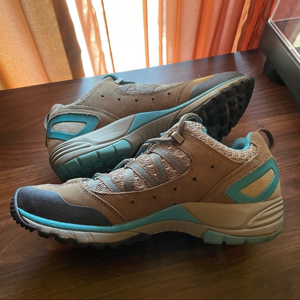 Merrell Avian Light Sport Canteen Hiking Trail Shoes